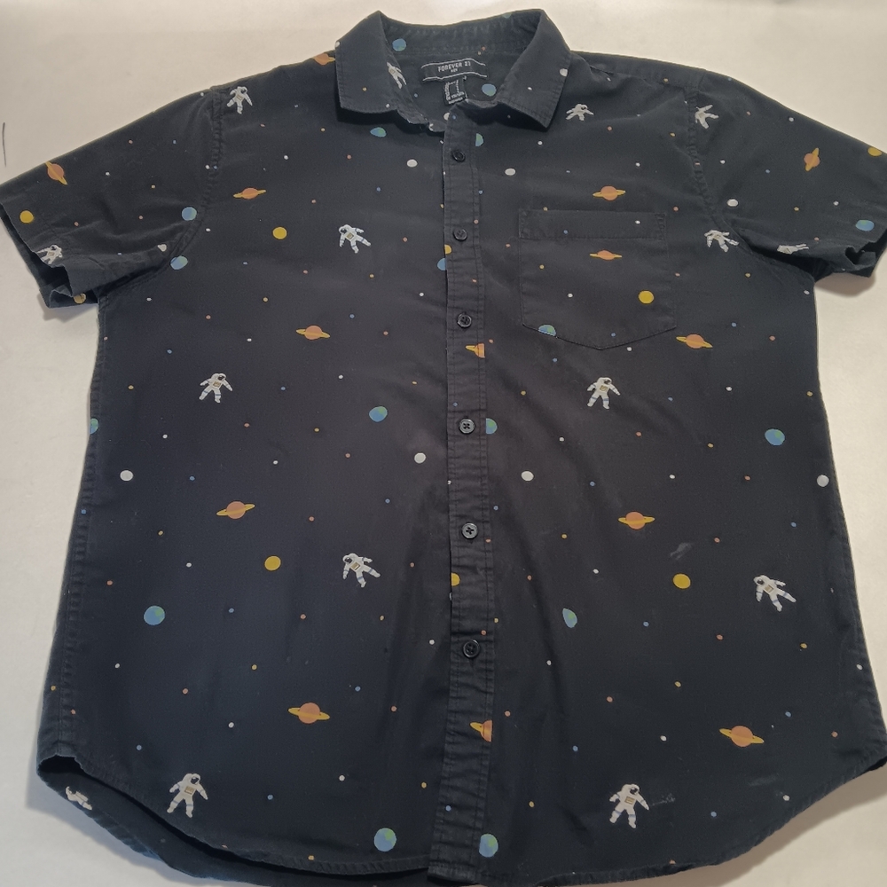 Forever 21 Mens Button Up Drwss Shirt Astronaut Print Black